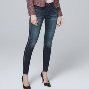 WHBM Skinny Anke Mid Rise Tuxedo Stripe Je…